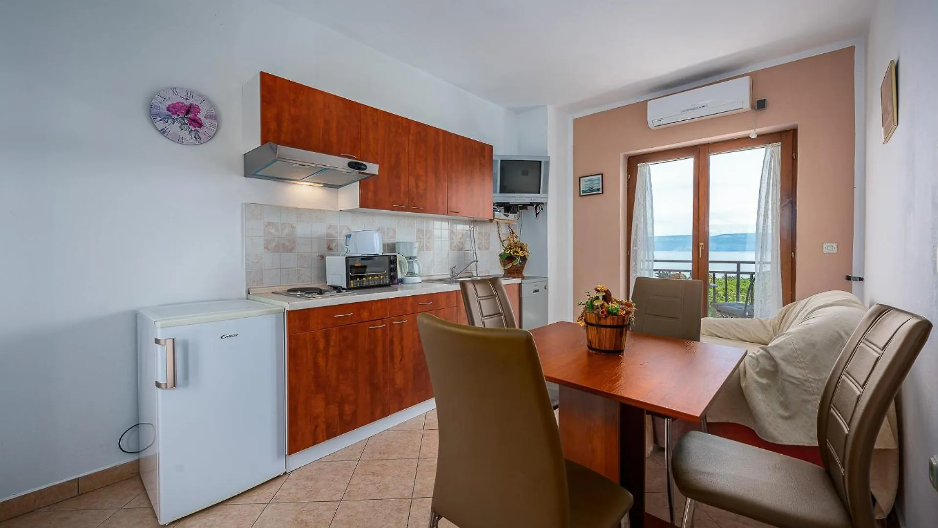 Apartment Marin Splash Drenje Drenje  Croatia