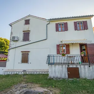 House Bruno Apartment
